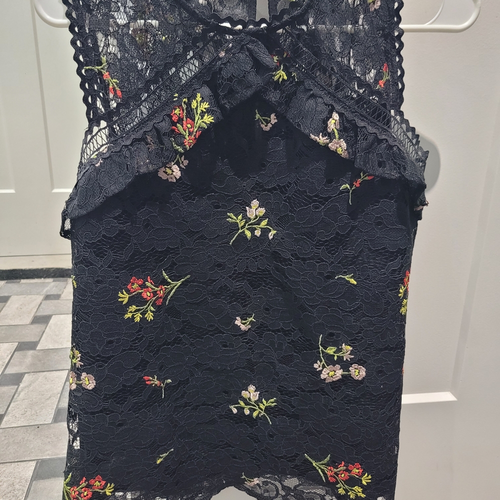 Laundry By Shelli Segal Black Floral Lace Blouse